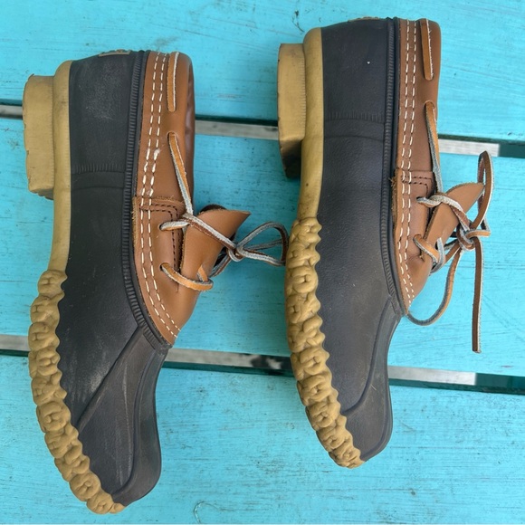 LL Bean Women's Duck Boots Shoes Size 6 M Brown Low Top Rain Waterproof - Picture 5 of 7
